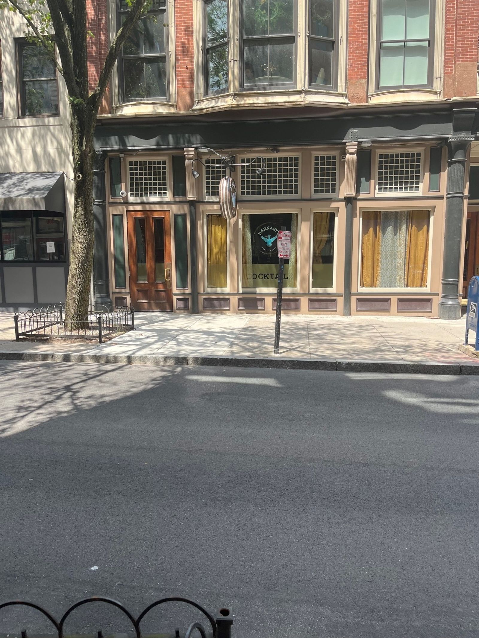 Photo 6 of 373 Westminster St