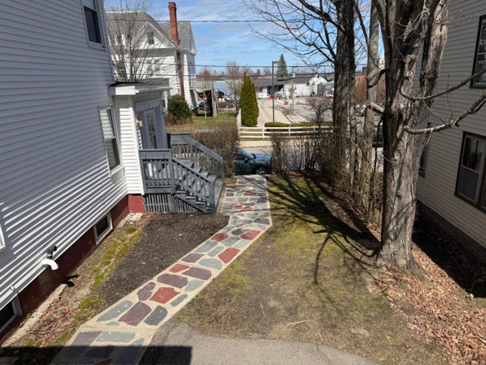Photo 6 of 7 Saint Marys St