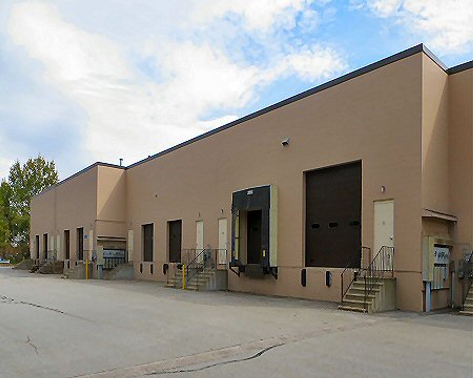 Photo 4 of 105 NH-101A