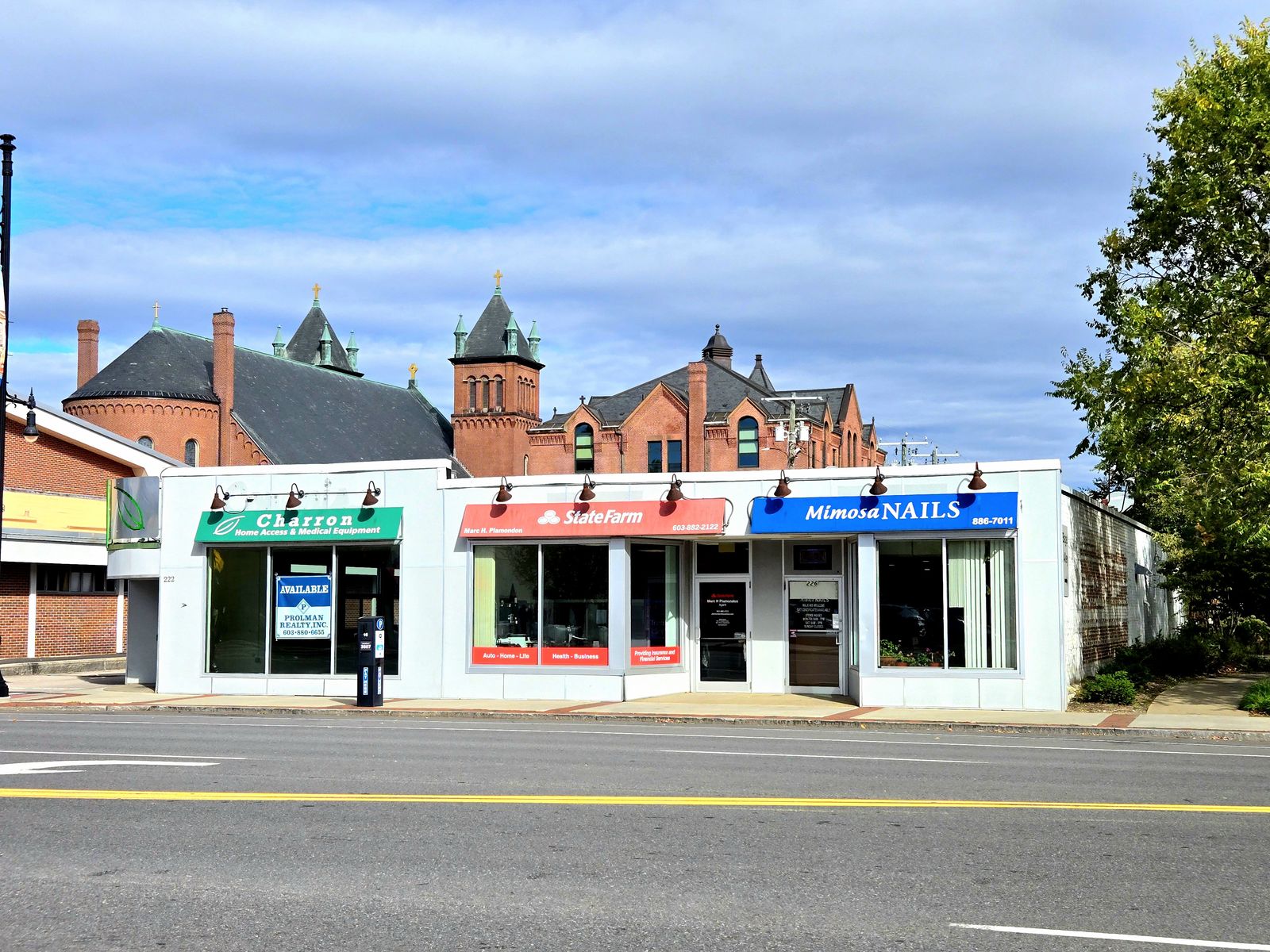 Photo 4 of 222 Main St