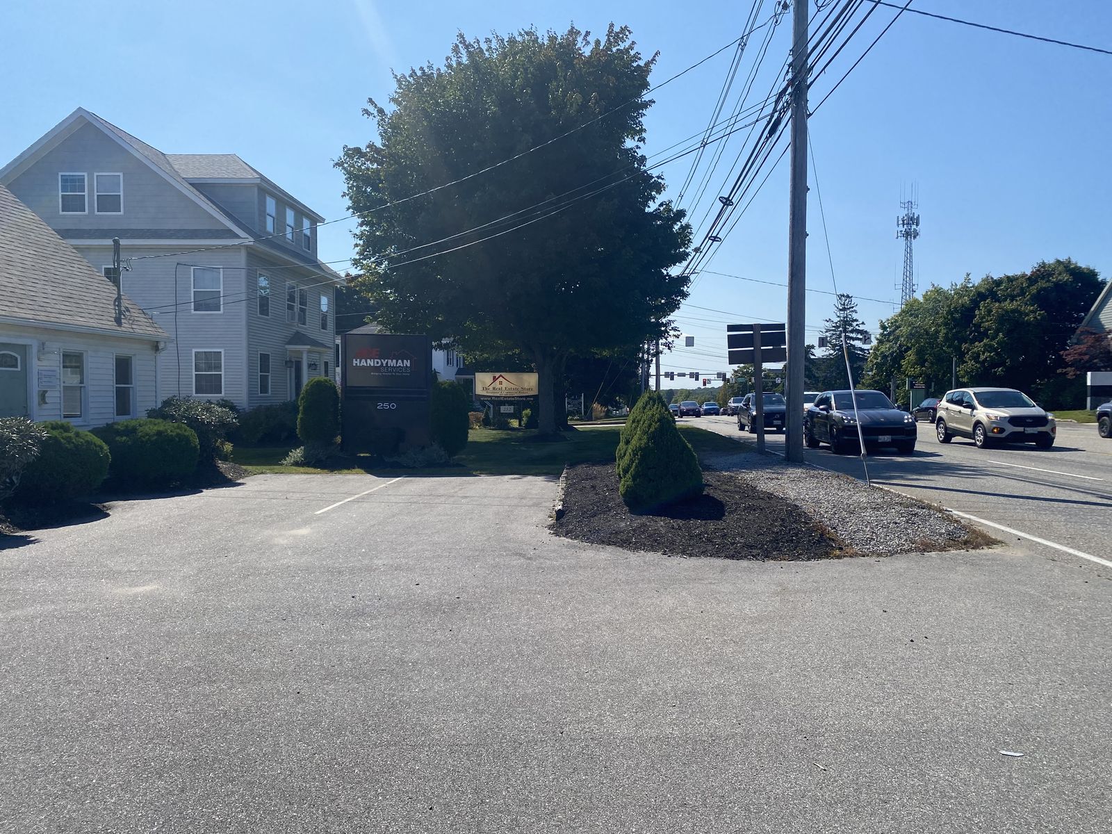 Photo 3 of 250 US Rte 1