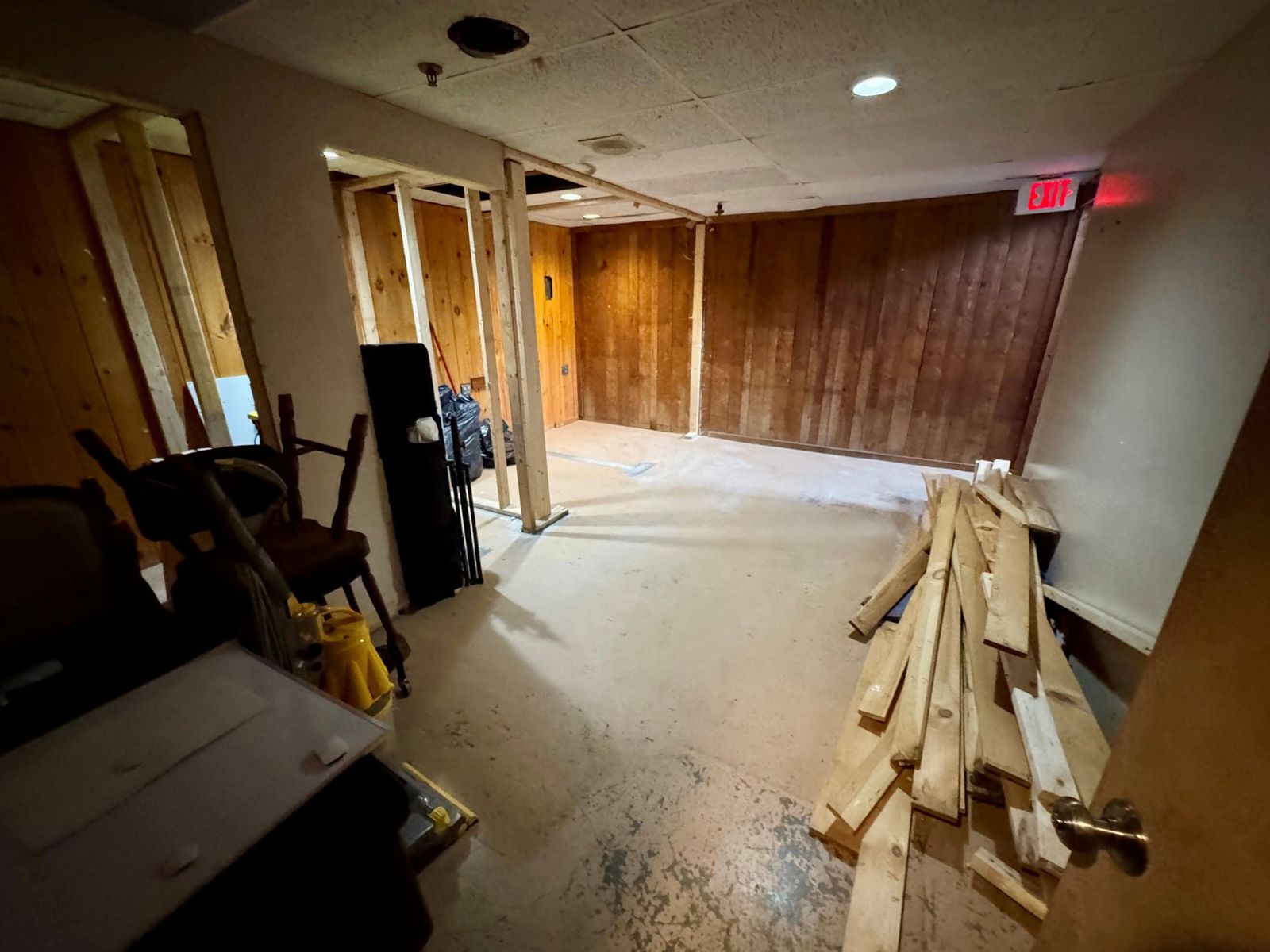 Photo 9 of 202 Central St