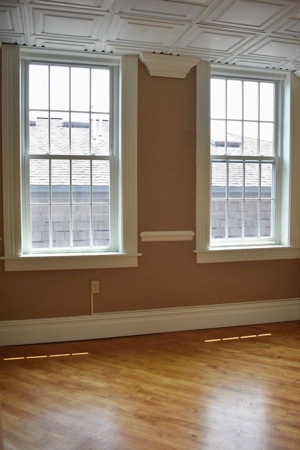 270 Pleasant Street