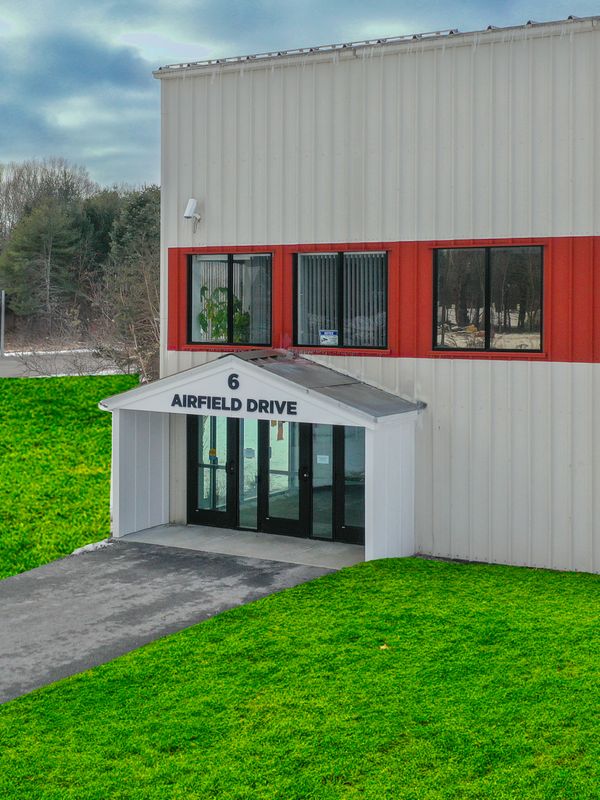 6 Airfield Dr