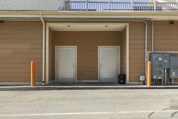 148 Charlestown Rd
