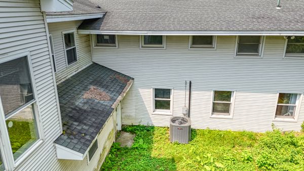 10 Pet Haven Ln