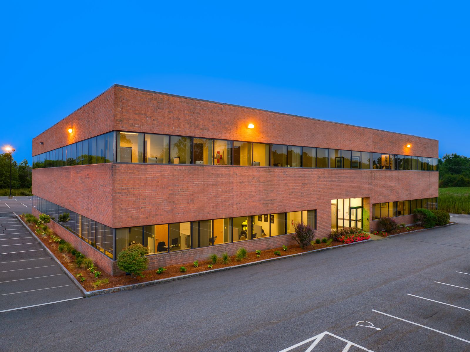 Photo 2 of 170 Commerce Way