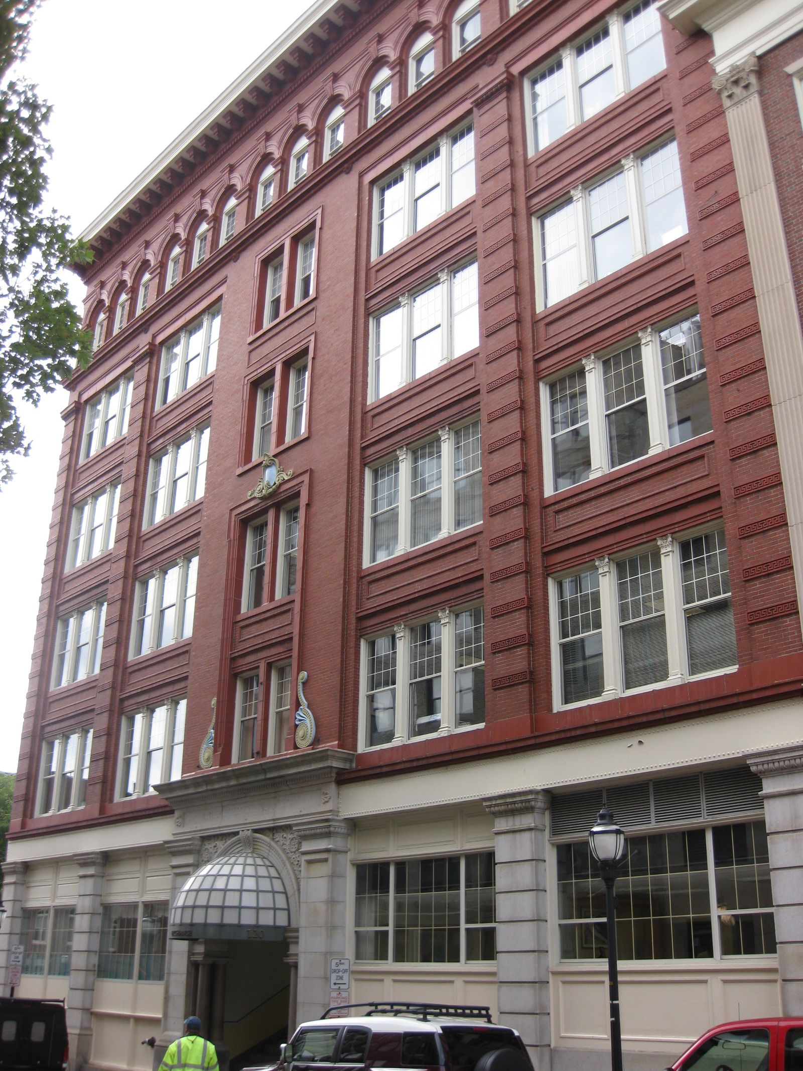 Photo 2 of 400 Congress St / 120 Exchange St