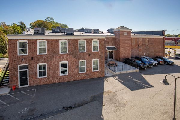 77 Elm Street