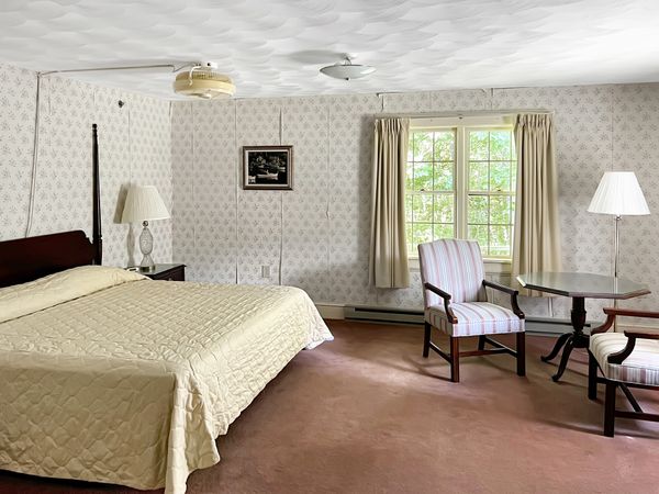Down Easter Inn