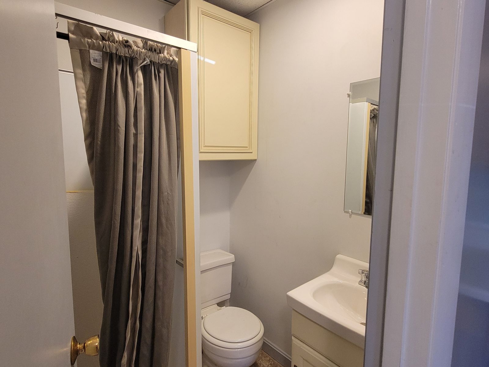 Photo 21 of 293 Amory St