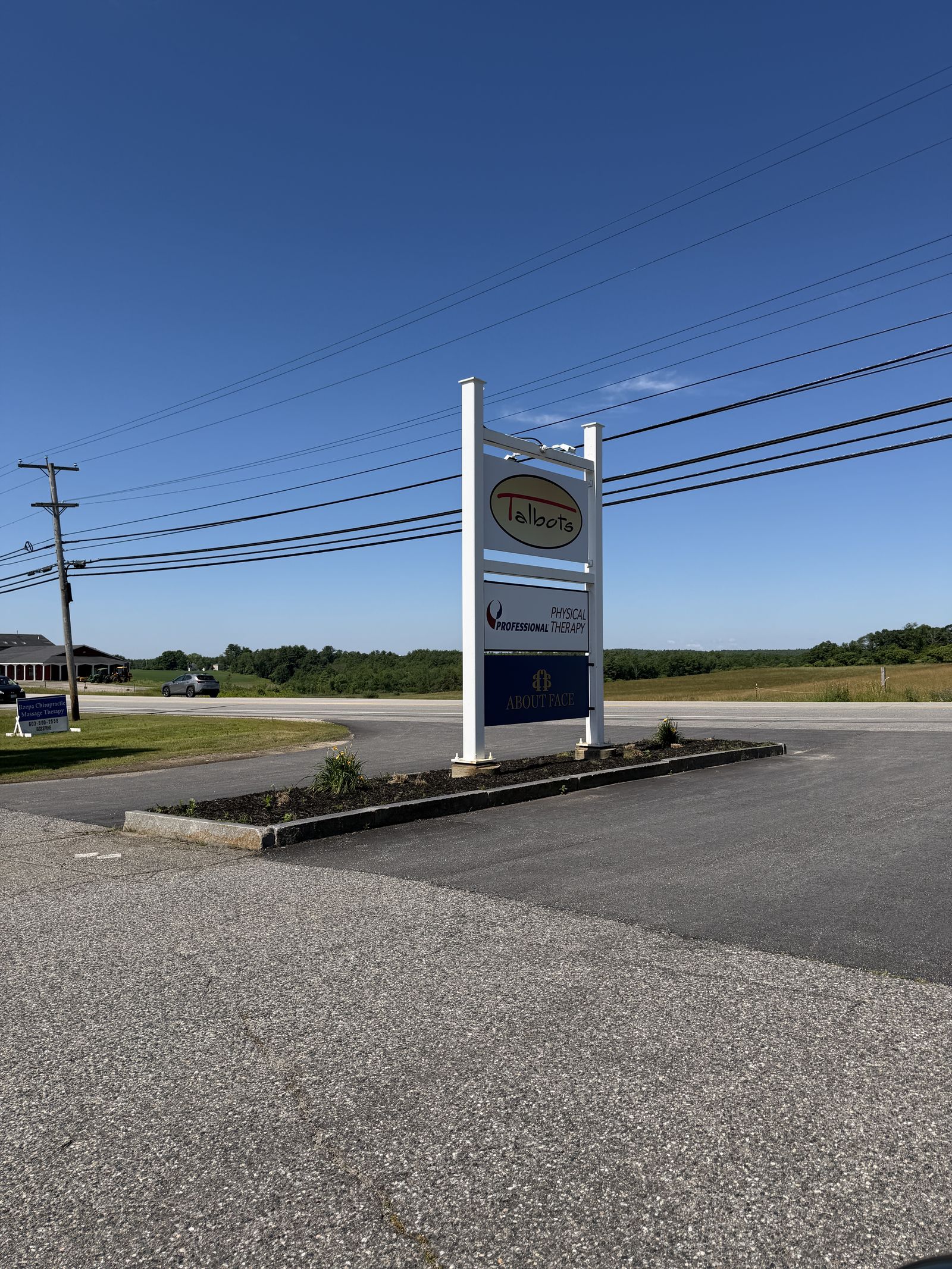 Photo 5 of 62 Portsmouth Avenue