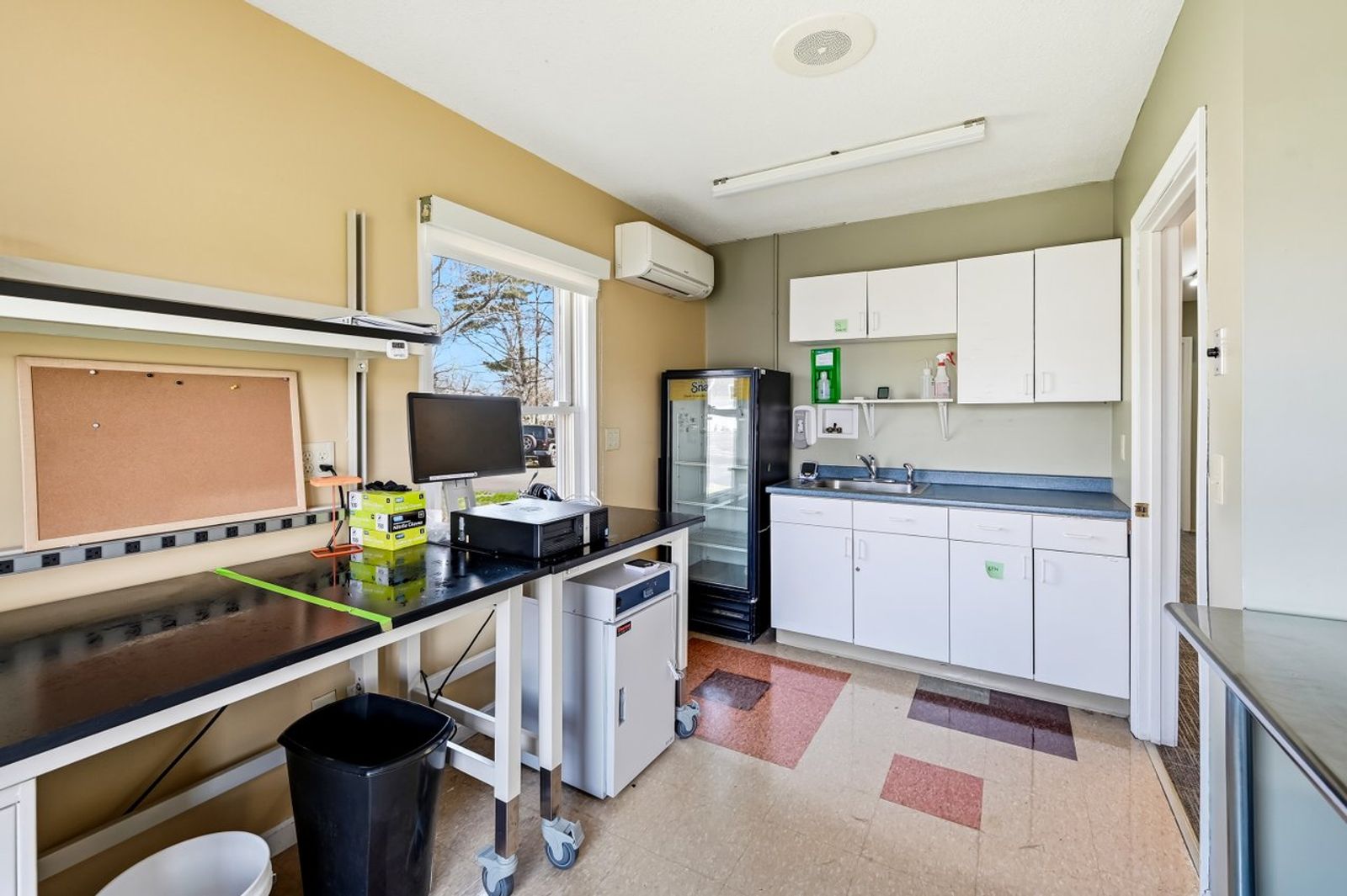 Photo 51 of 17 Levesque Dr Unit 4