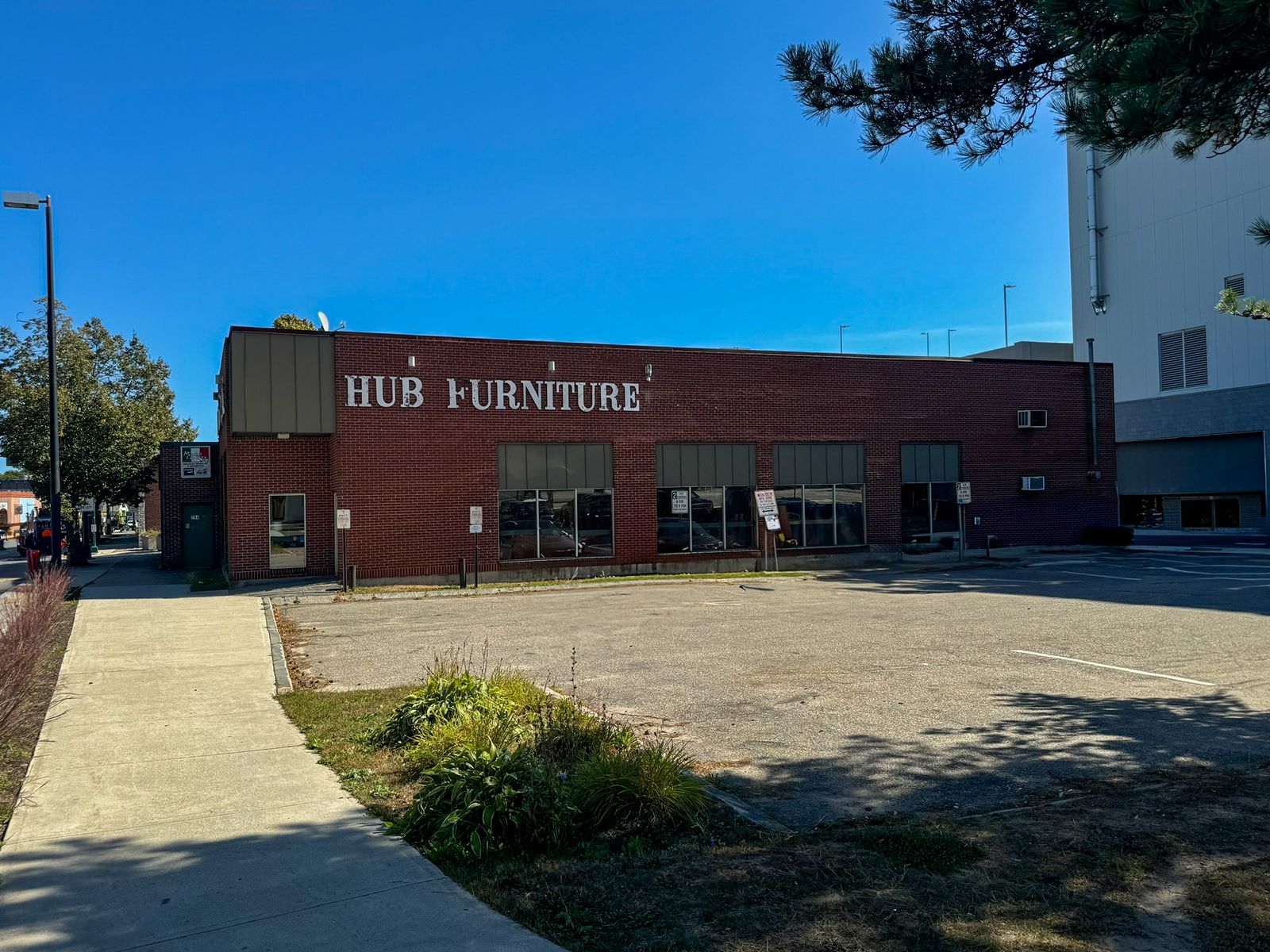 Photo 1 of 900 Main St