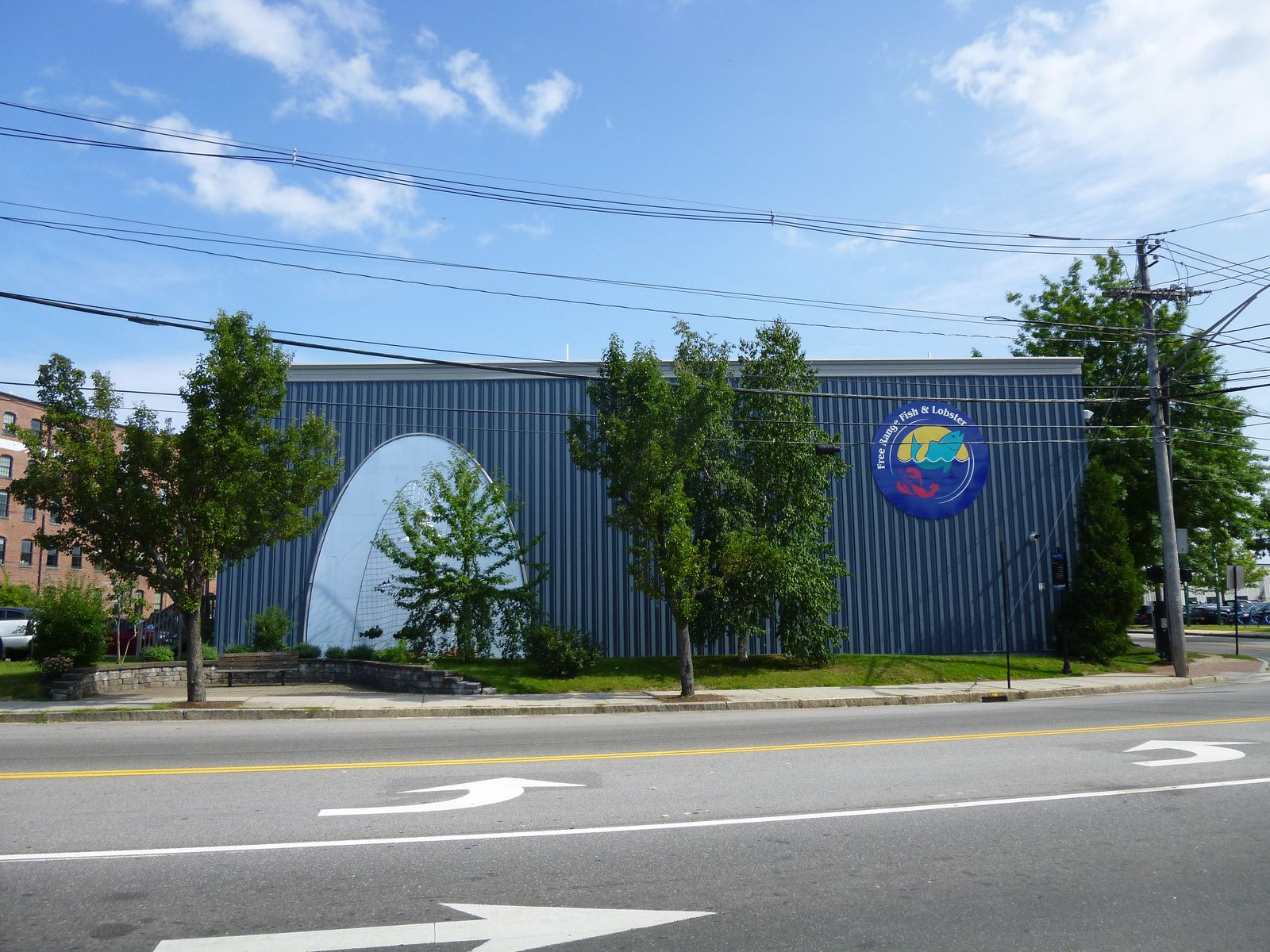 Photo 7 of 266 Commercial St.