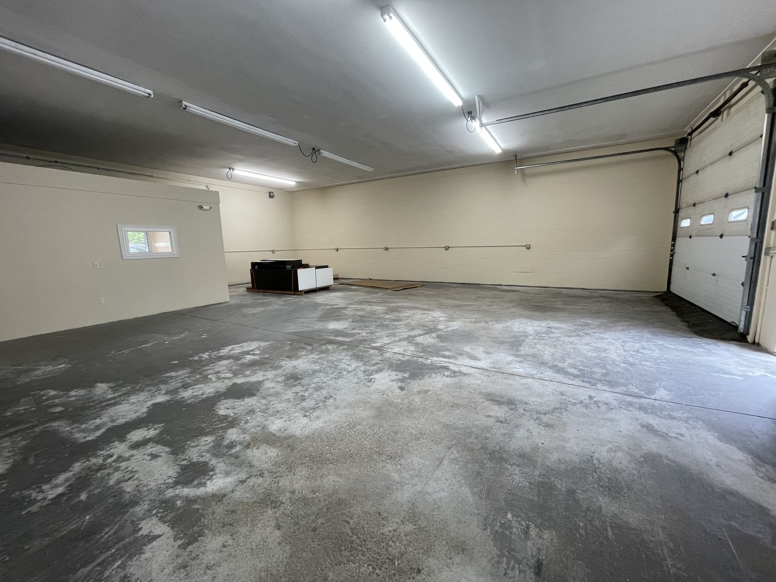 Photo 3 of 220 Industrial Way