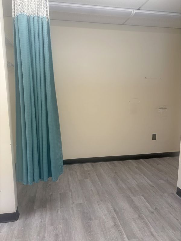 230 Lafayette Road, Building D
