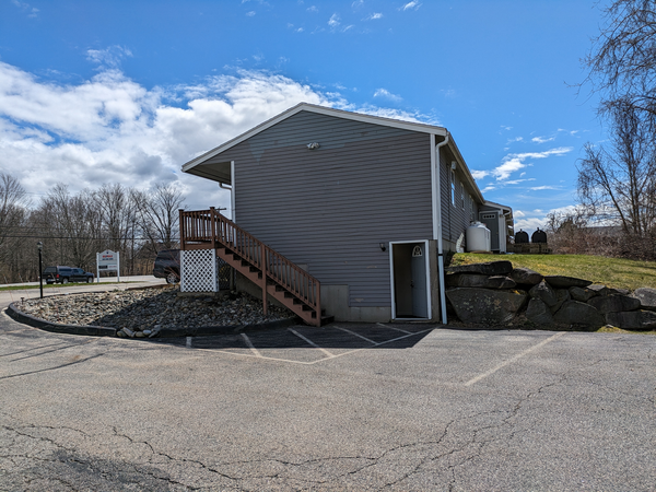 81 Portsmouth Ave