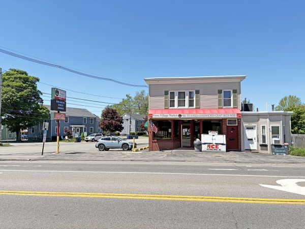 323 Broadway