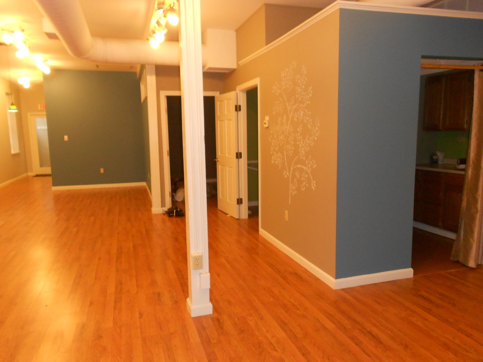 Photo 15 of 287 S Main St Unit Bldg