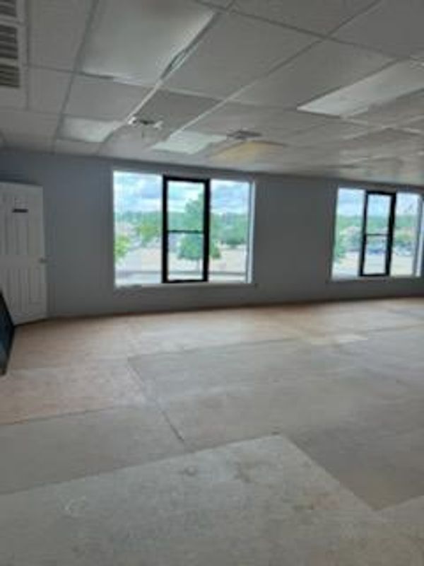 827 Central Ave