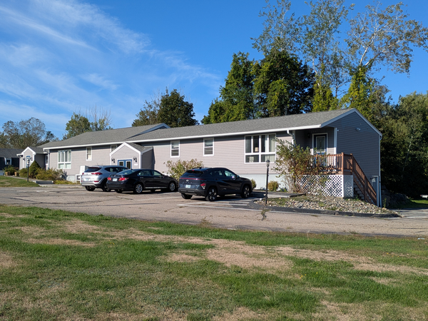 81 Portsmouth Ave