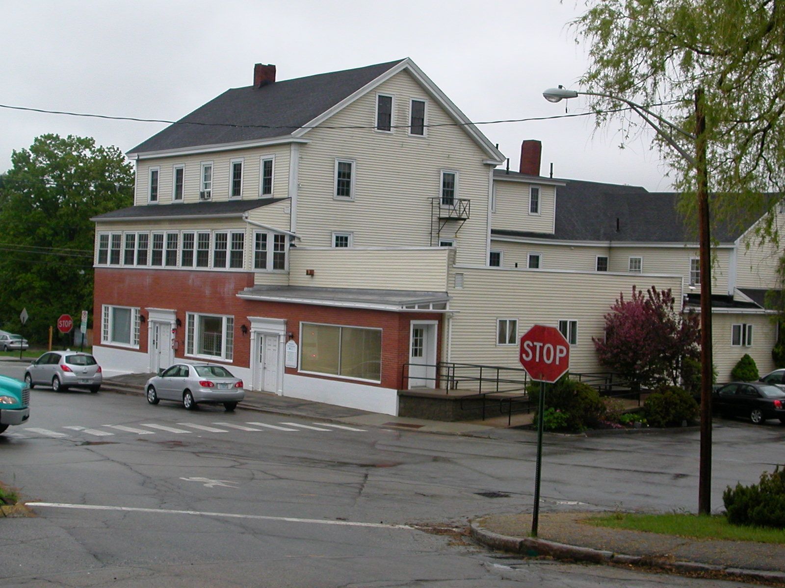 Photo 4 of 320 Village St.