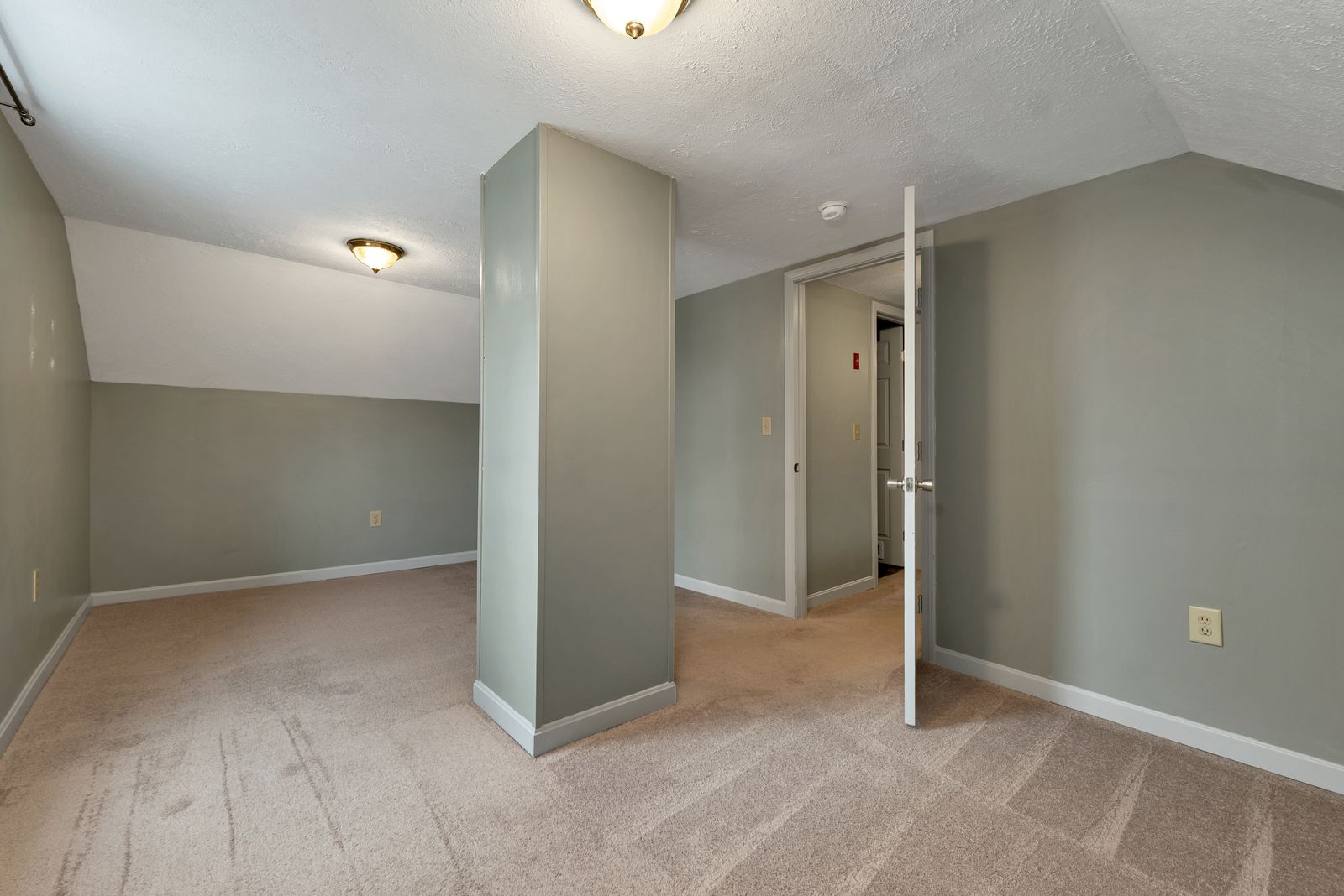 Photo 92 of 41 Park St