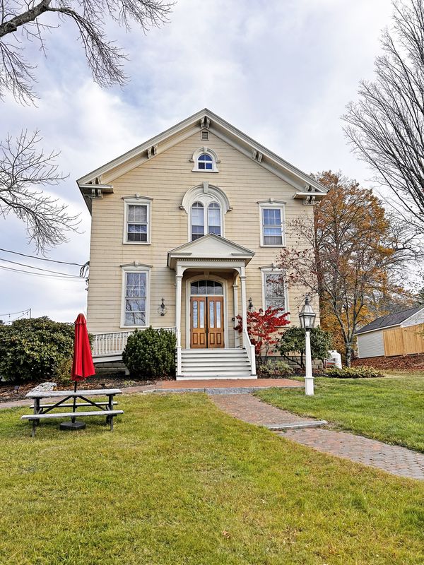 189 Main Street 