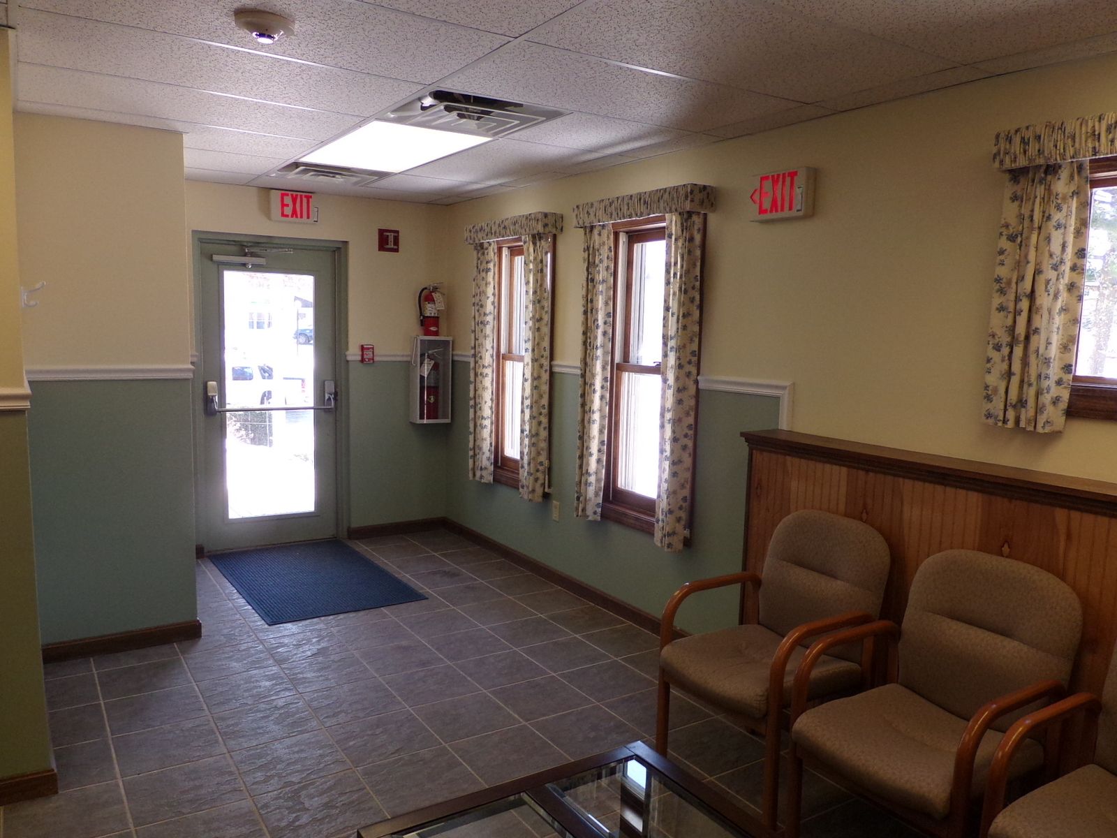 Photo 9 of 401 Gilford Ave, Unit: 122