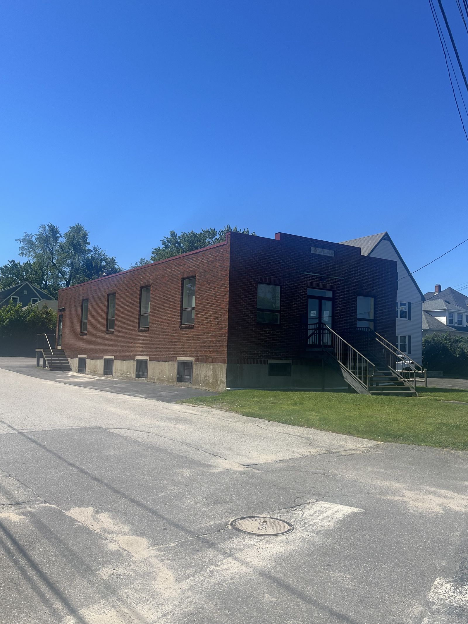Photo 2 of 408 Broadway