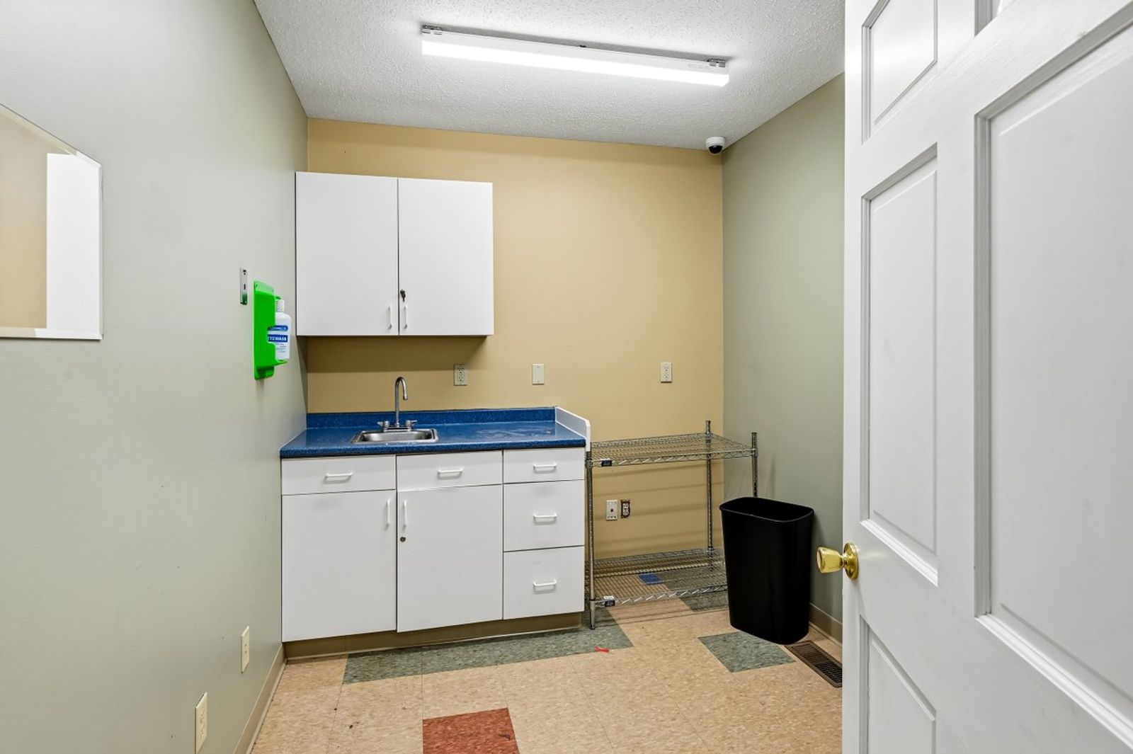 Photo 45 of 17 Levesque Dr Unit 4