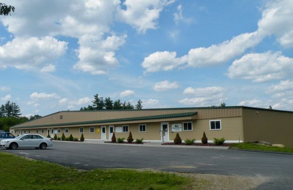 61 Airport Dr