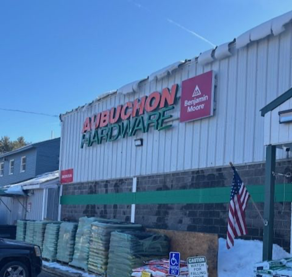 400 Narragansett Trl