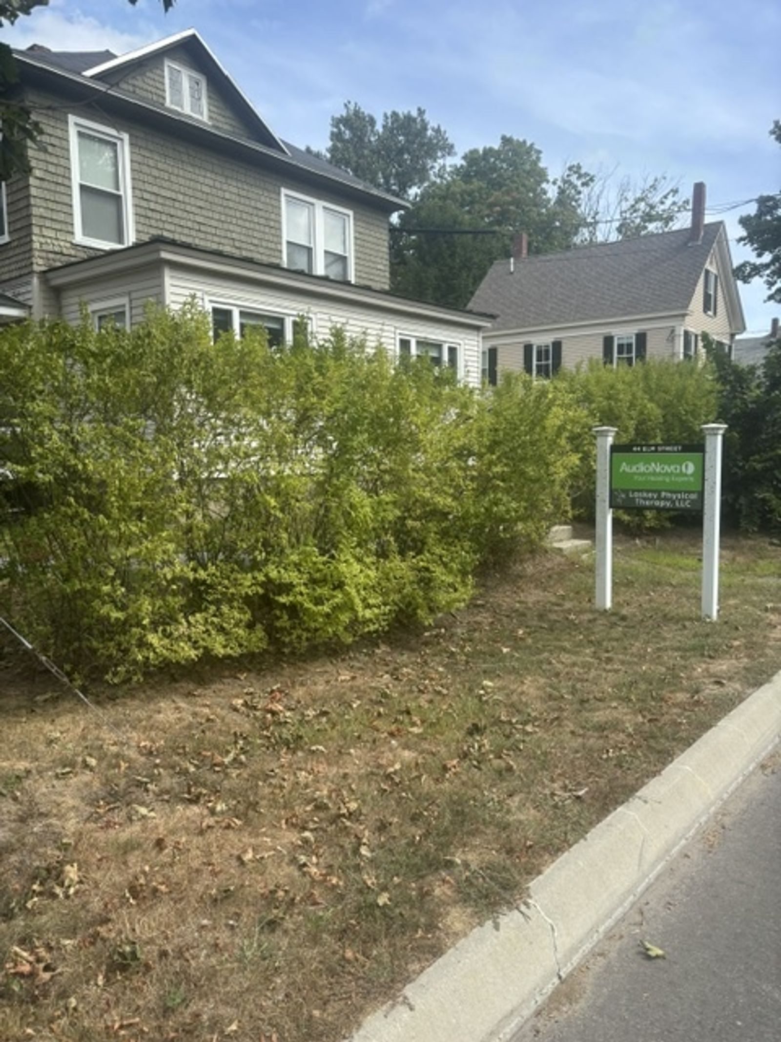 Photo 5 of 44 Elm Street
