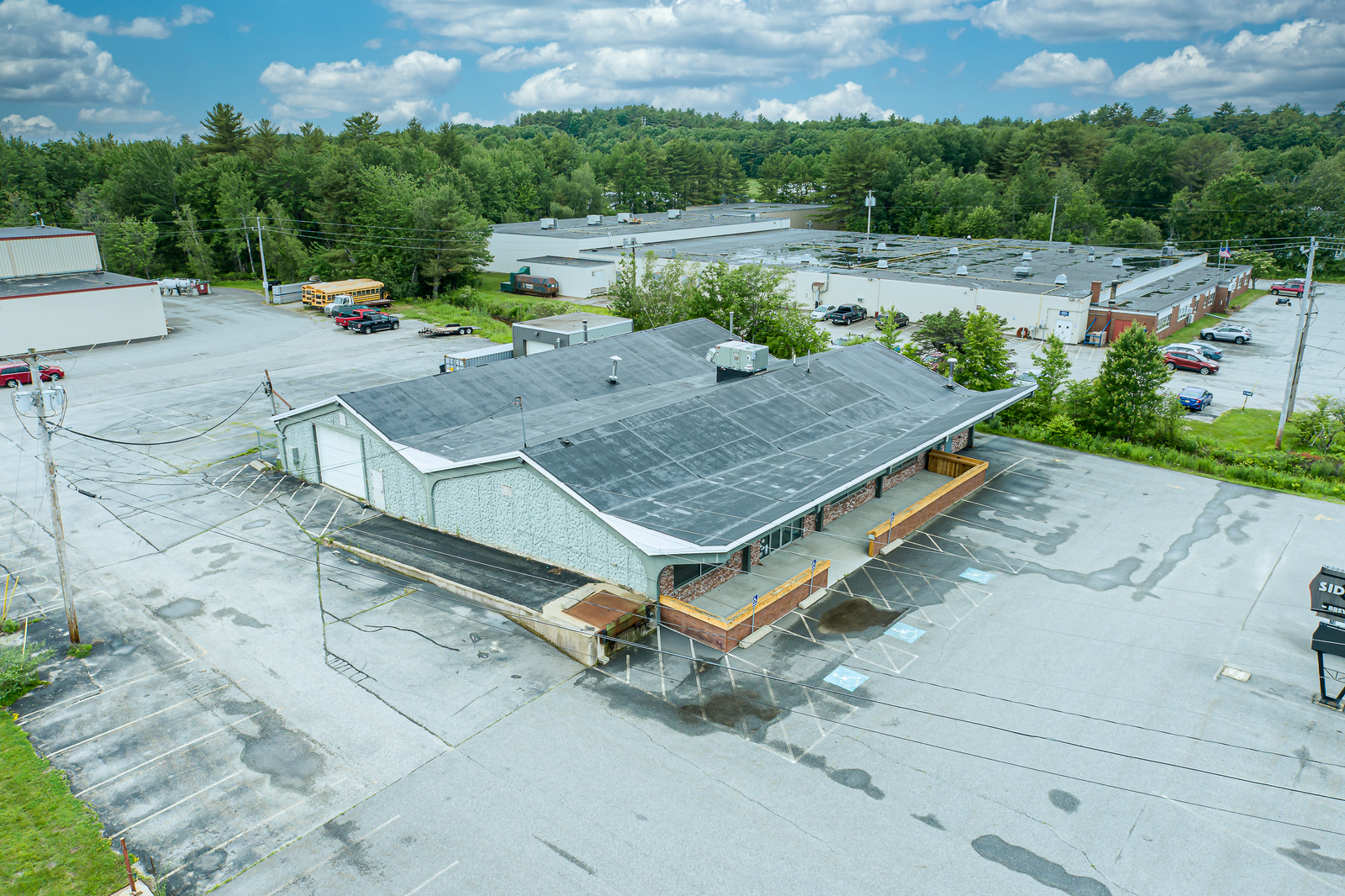 Photo 9 of 1110 Minot Ave 