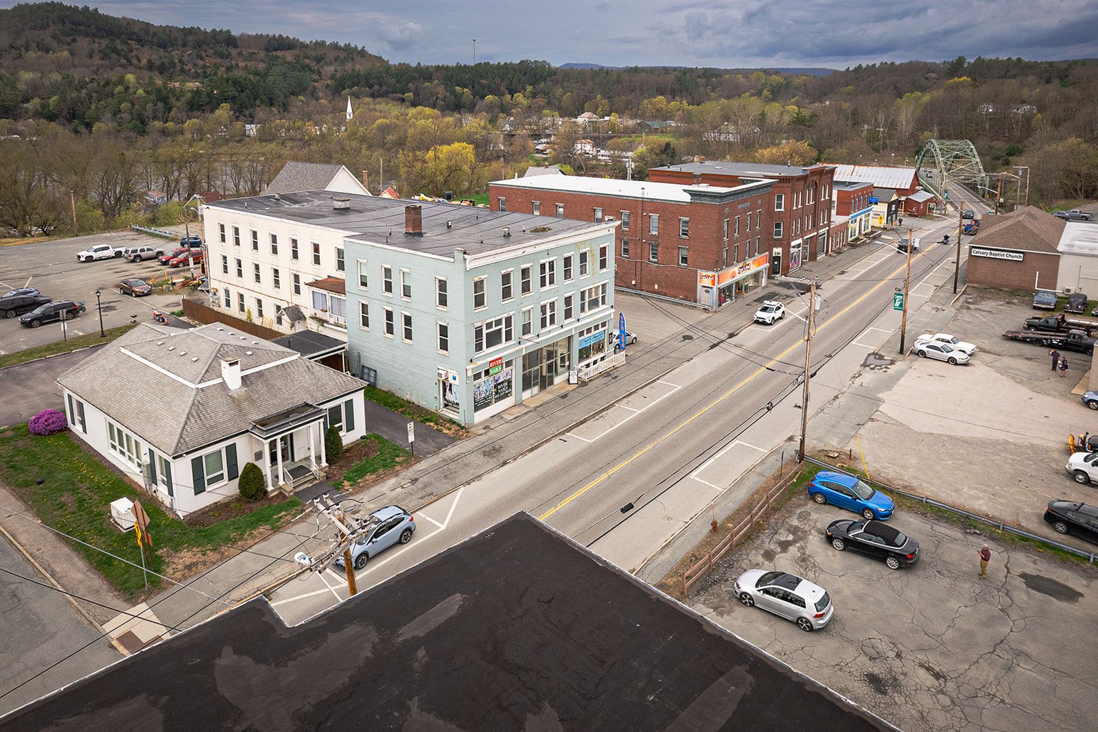 Photo 9 of 41 Central Street