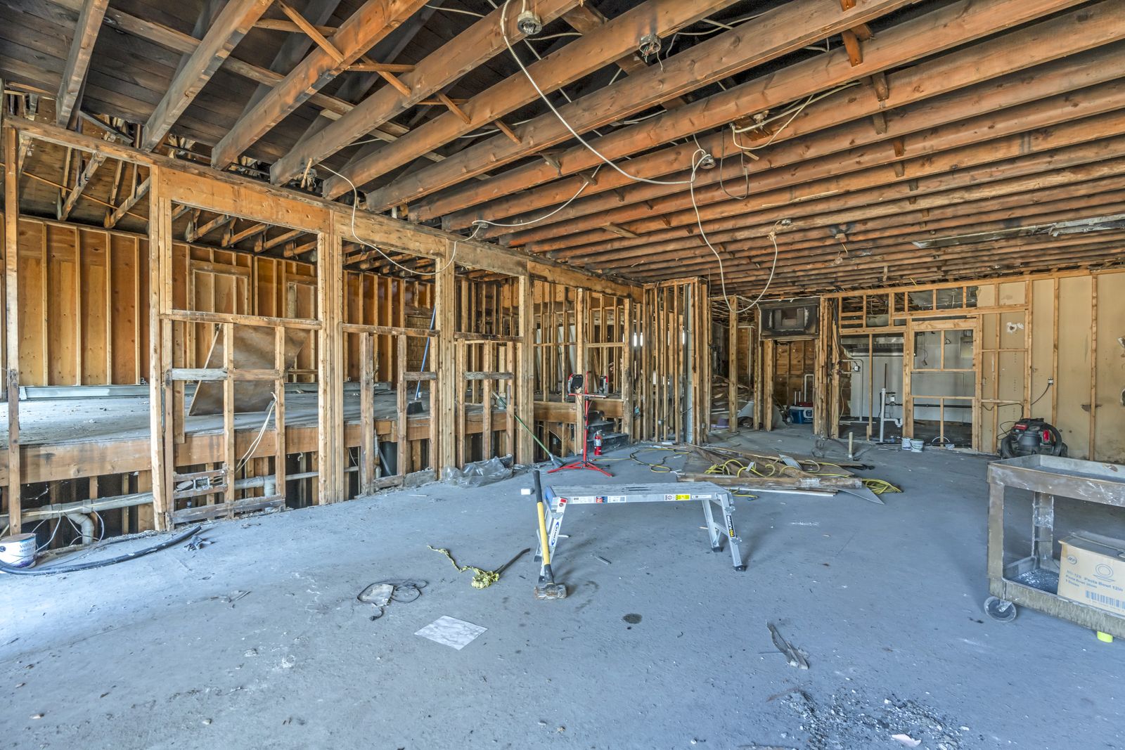 Photo 5 of 475 Central Ave.