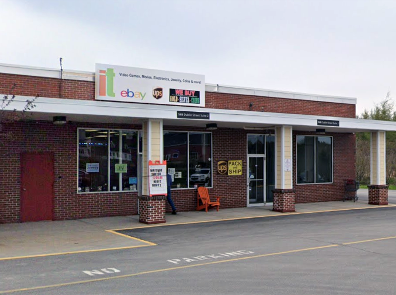 Photo 2 of Hannaford Plaza