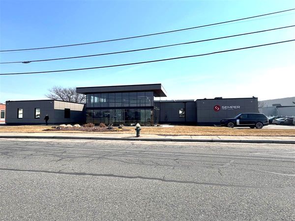 225 Dupont Dr