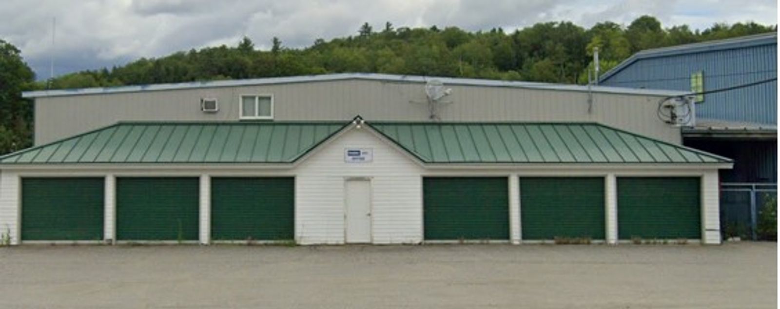 Photo 1 of 399 Main St