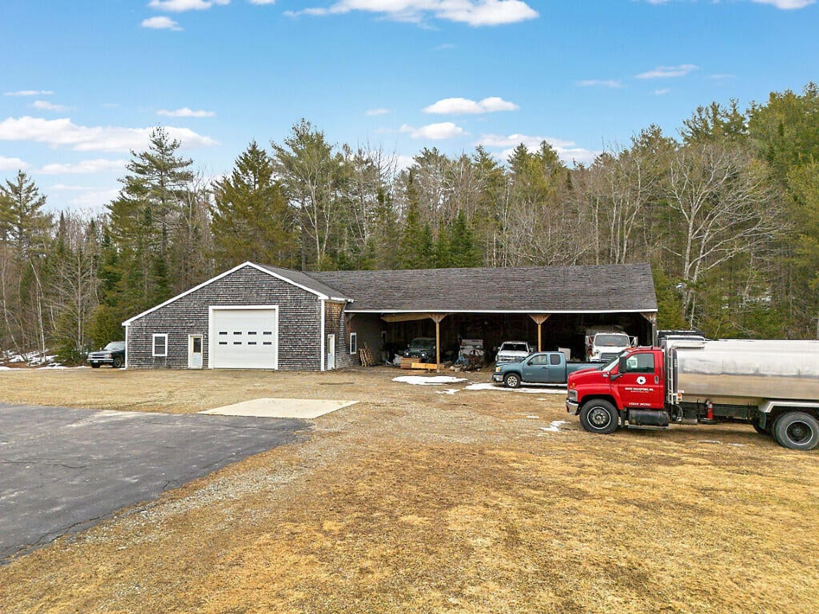 Photo 9 of 55 Town Farm Ln