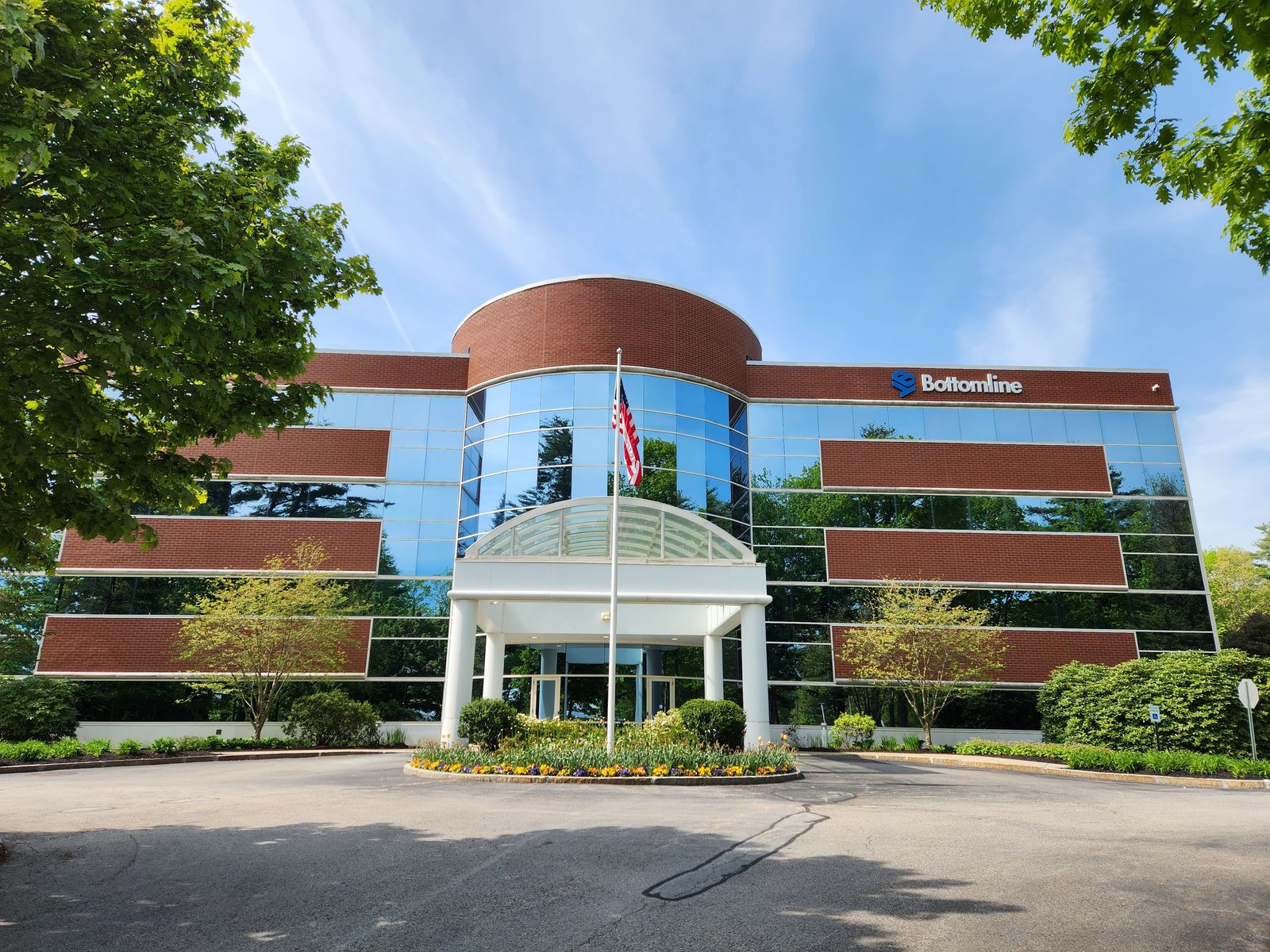 Photo 1 of 325 Corporate Dr