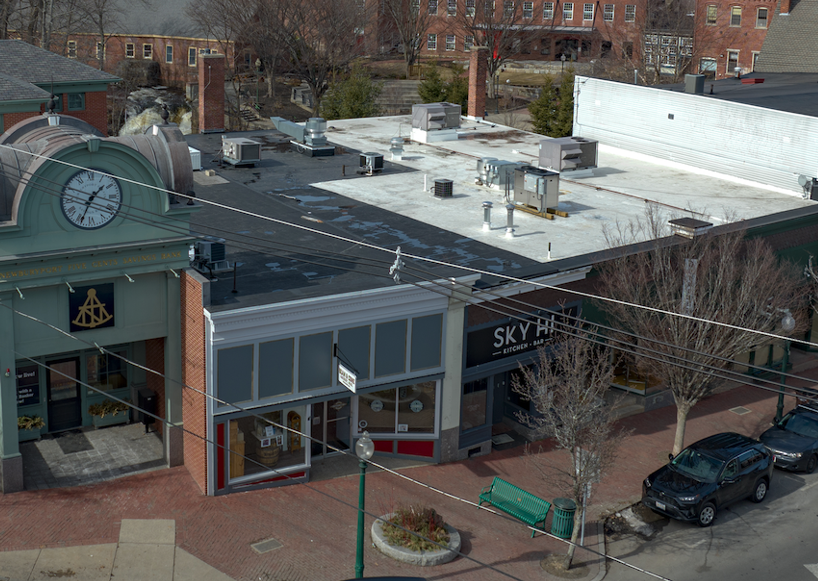 Photo 118 of 45 Main St
