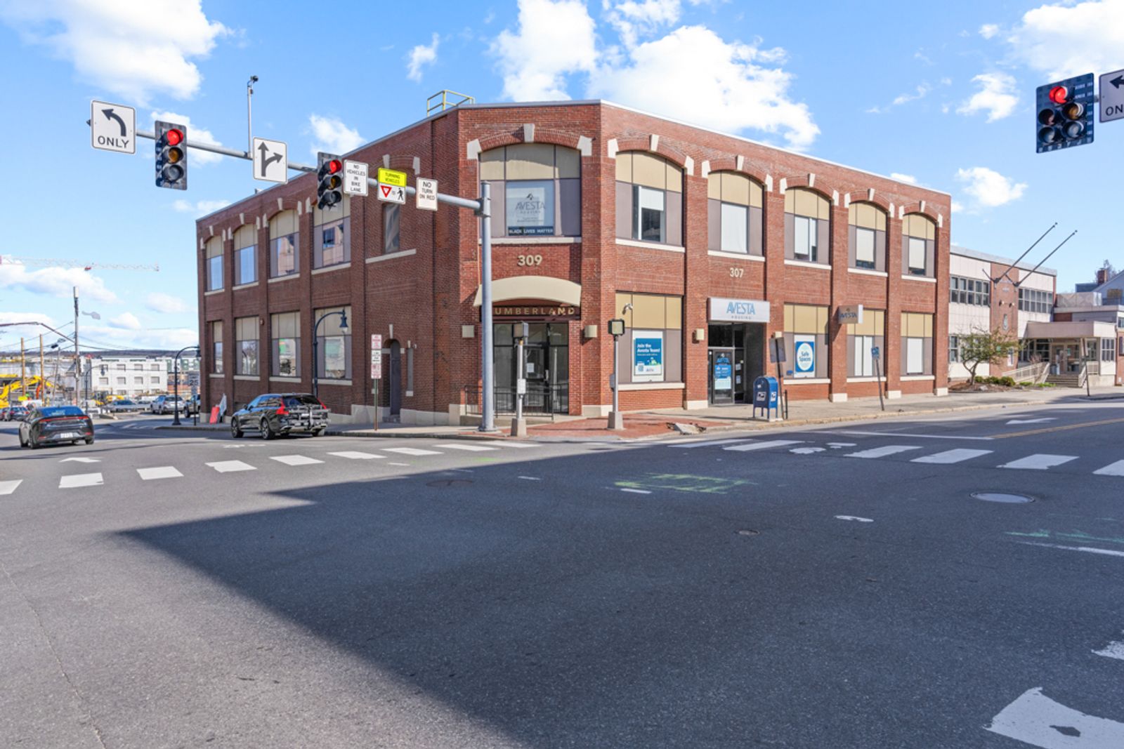 Photo 1 of 307 Cumberland Ave