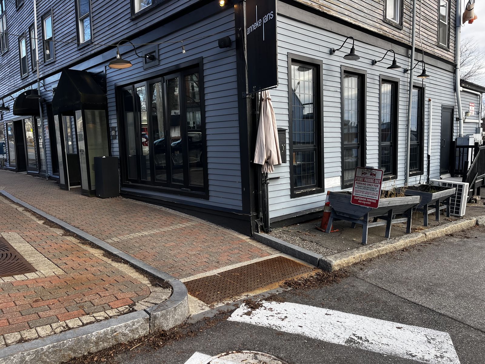 Photo 1 of 60 Wallingford Sq
