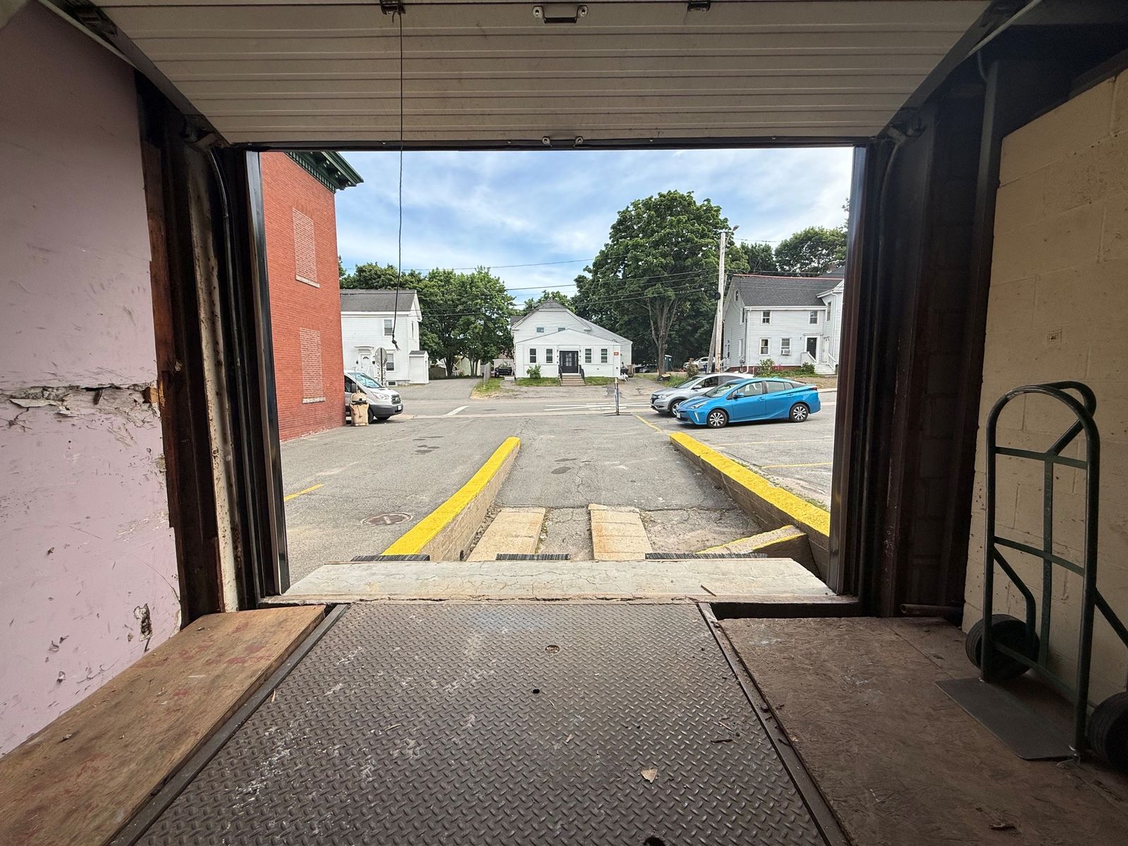 Photo 7 of 540 Deering Ave