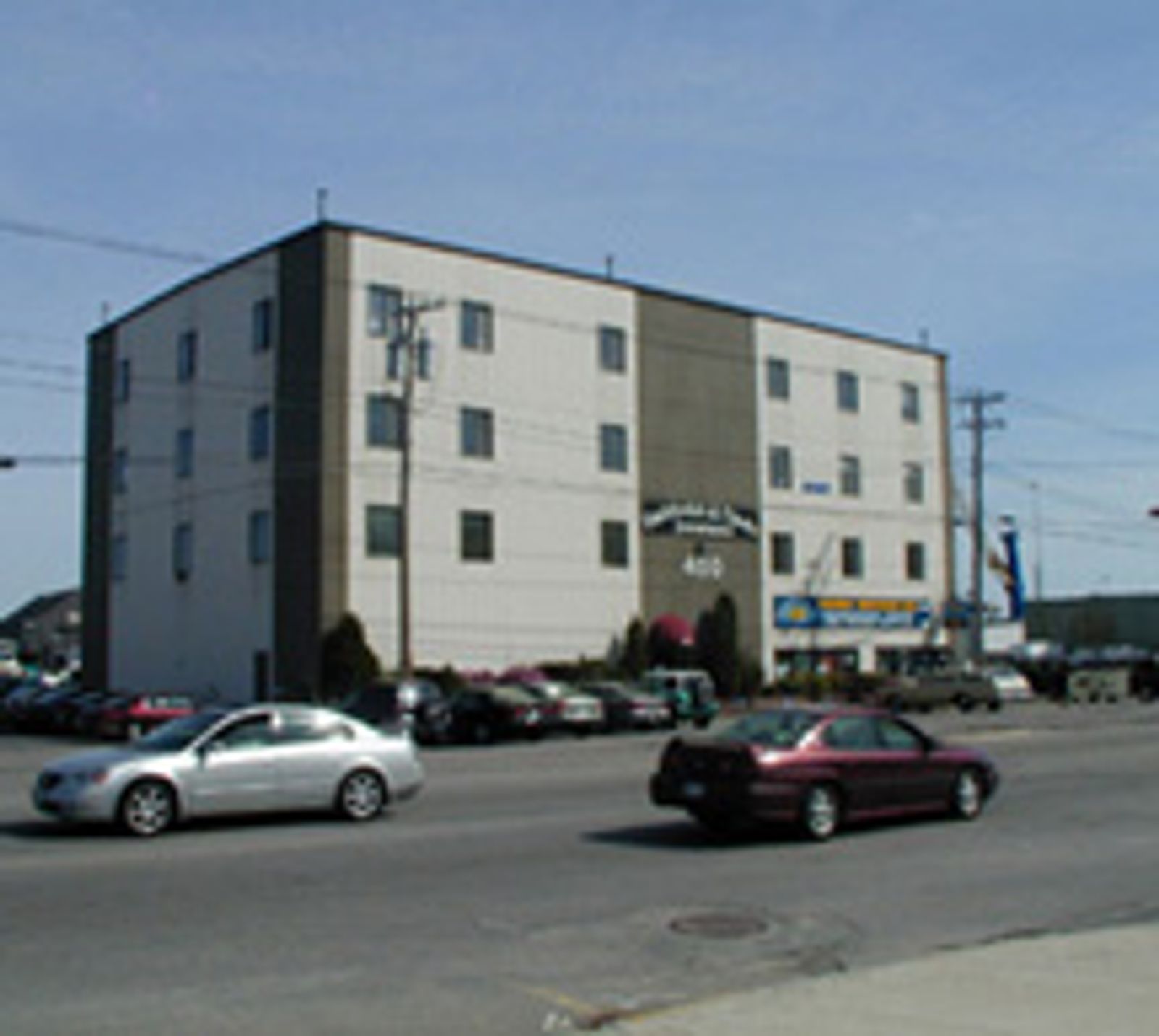 Photo 12 of 400 Commercial St