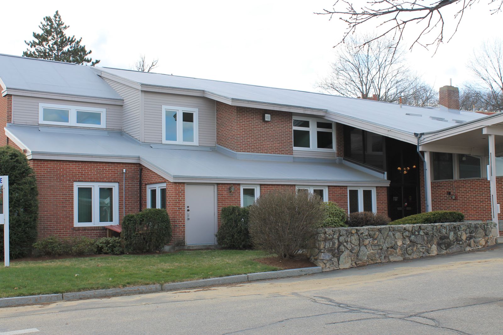 Photo 5 of 194 Pleasant Street