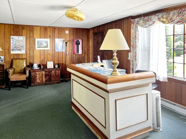 Down Easter Inn
